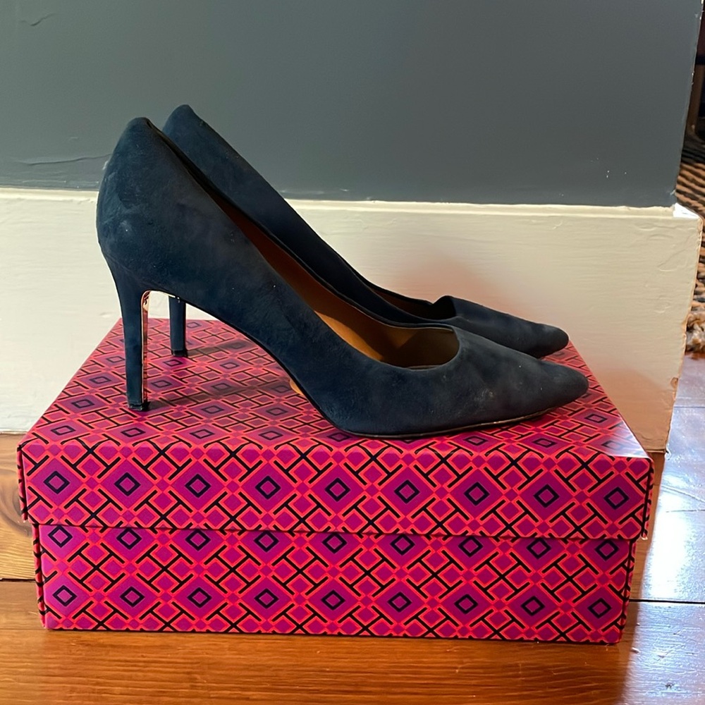 Tory Burch navy Elana 85mm pump